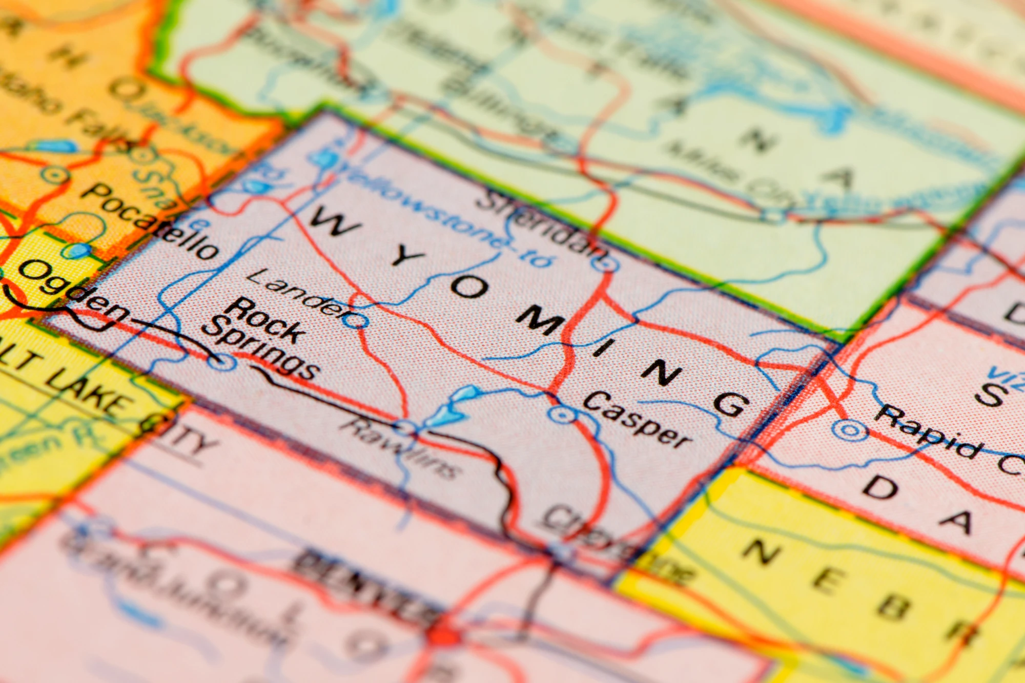 Wyoming LLC Rehberi: Amerika'da Şirket Kurmak İçin En İyi Eyalet Neden Wyoming?