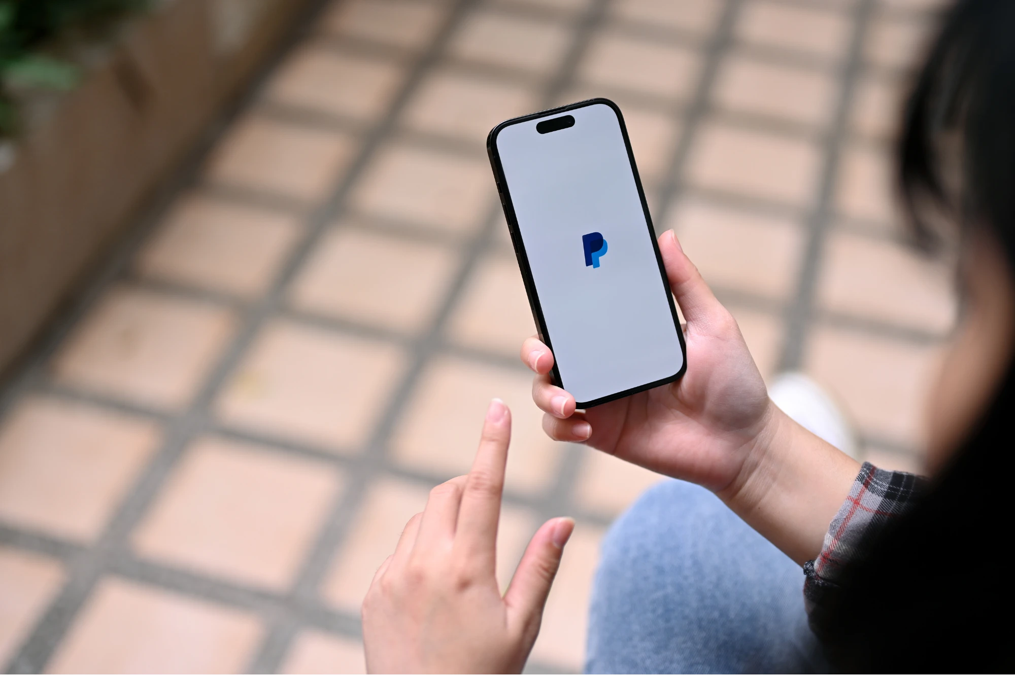Türkiye'den PayPal Hesabı Açma: Güncel Yöntemler, Riskler ve Kesin Çözümler