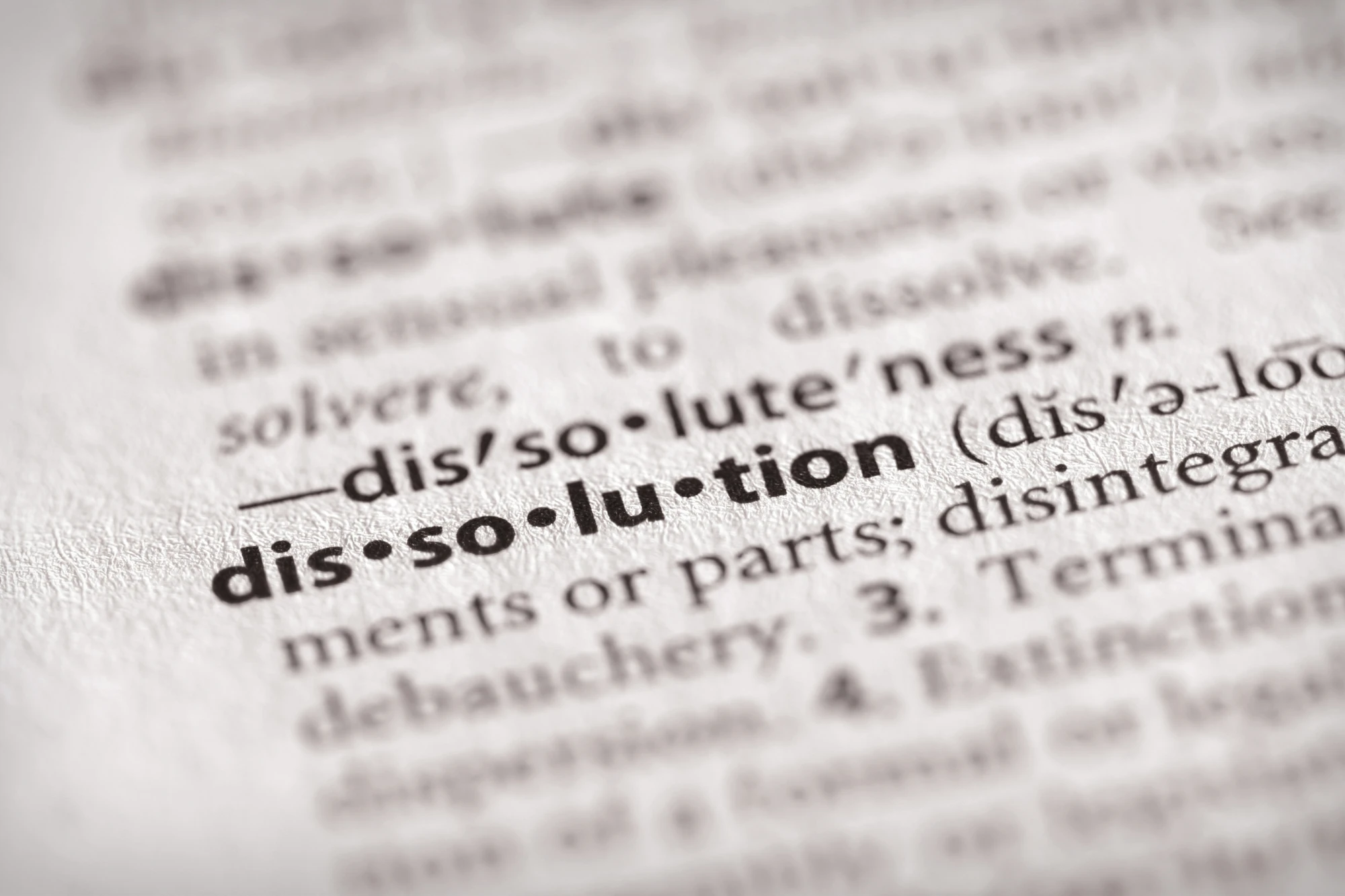 Close Your Business: Company Dissolution Guide